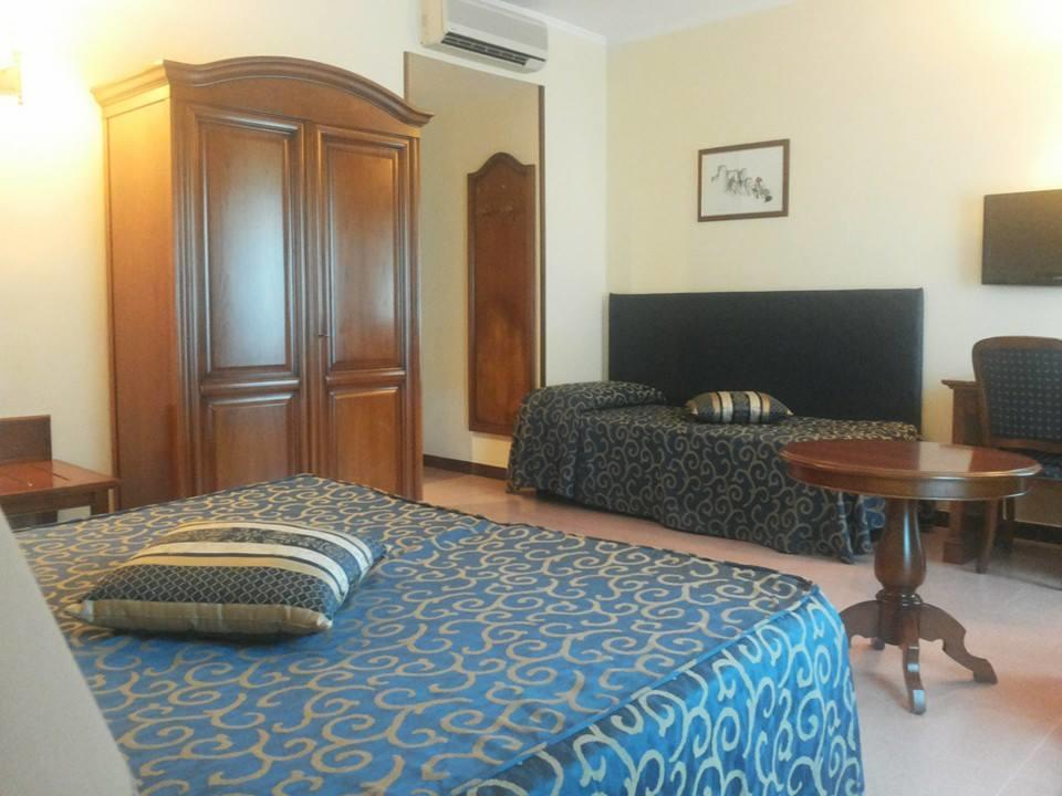 Hotel Villa Ada 포쟐로 외부 사진