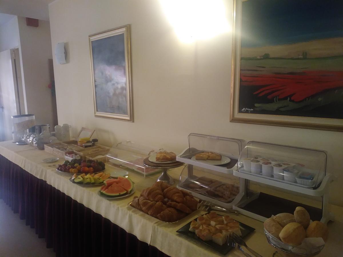 Hotel Villa Ada 포쟐로 외부 사진